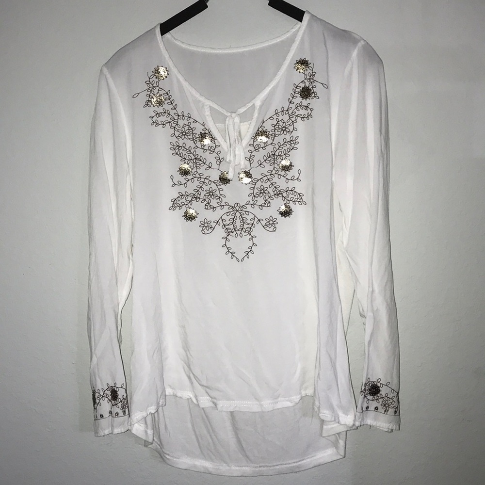 Vintage White blouse with bronze flower details